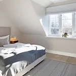 Haus No 7 * リスト
